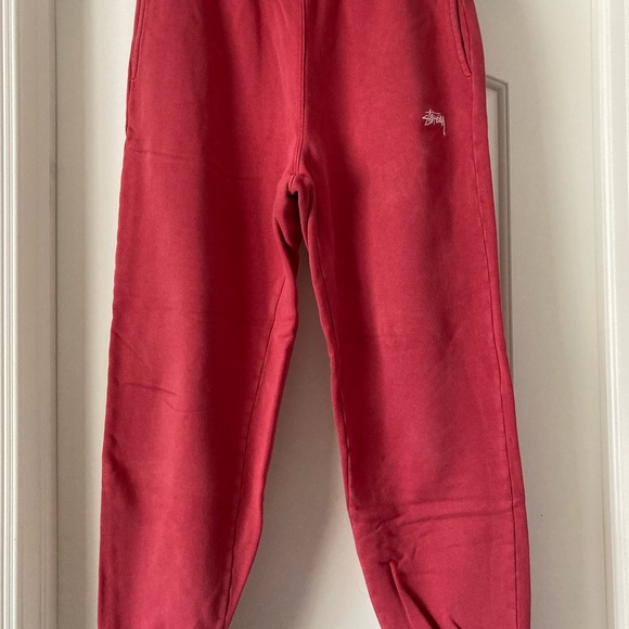 Stussy Men's Red Logo Jogger Sweatpants - Picture 1 of 6